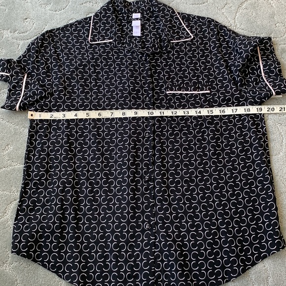 Stars Above Short Sleeve Black & White Graphic Print Pajama Top Size S - Picture 3 of 11